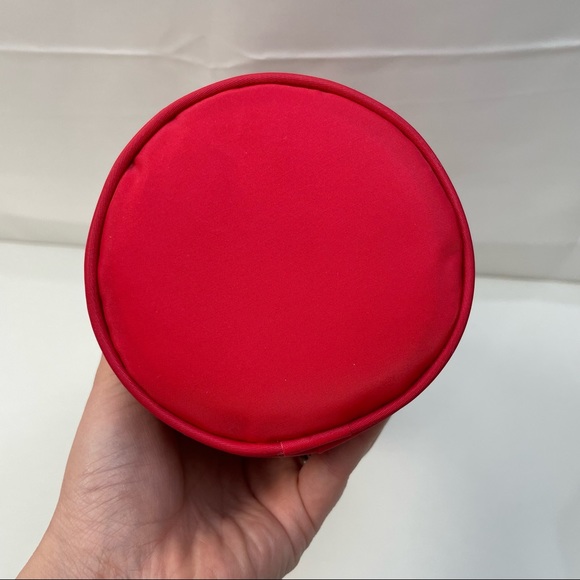 Tommy Hilfiger Water Bottle Bag Hiking Travel Adjustable Strap Crossbody NWOT - Picture 3 of 4